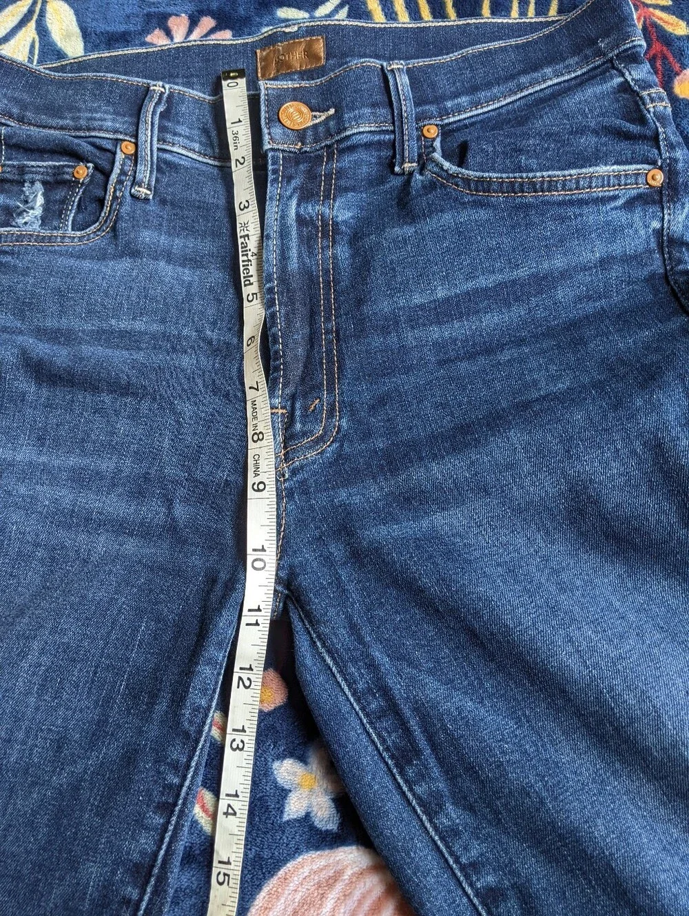 Mother Jeans Classic Fit Cropped Size 28